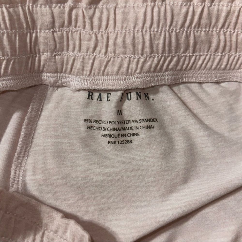 RAE DUNN. M Heather Pink White Notch Collar Short Sleeve Button Top Shorts PJ - Picture 10 of 11